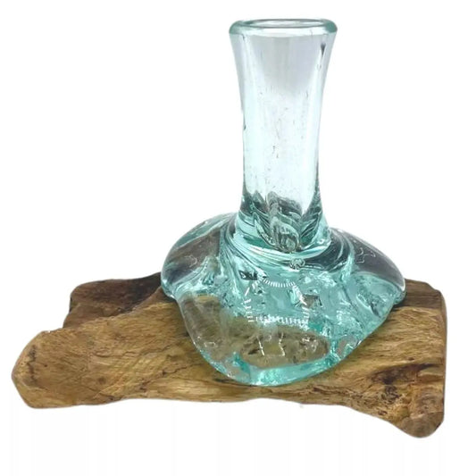 Petit vase artisanal en verre recyclé fondu sur bois de Gamal Boisia